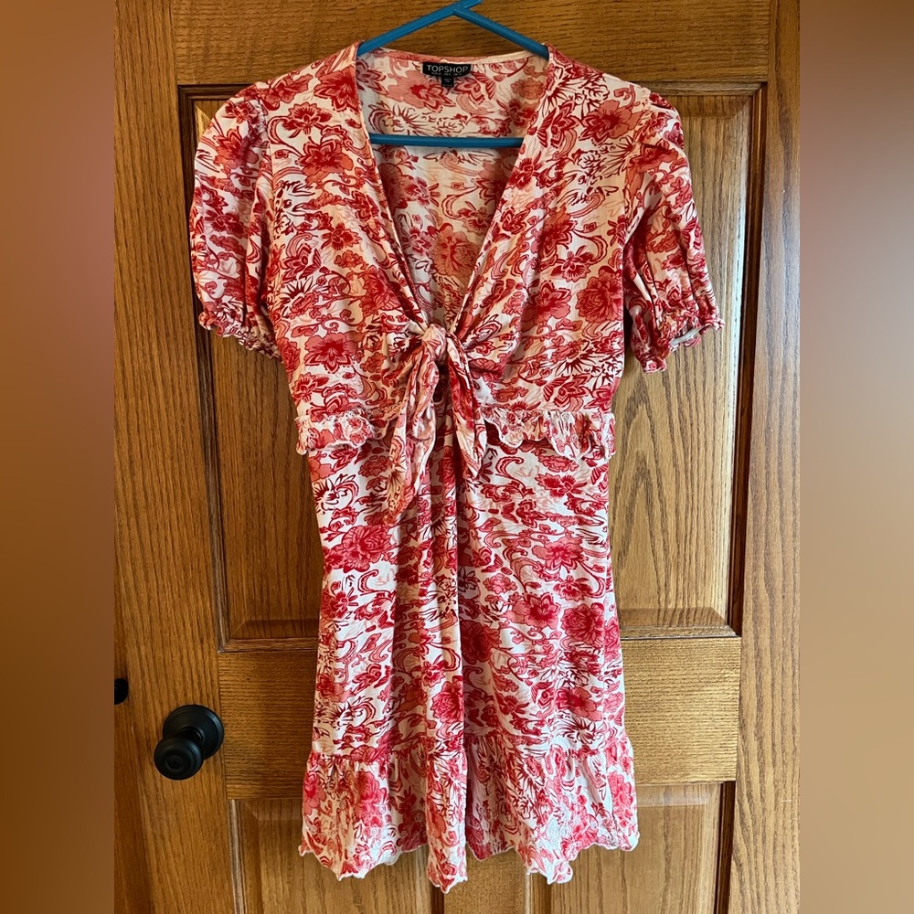 Topshop Red & White Floral Tie-Front Mini Dress Size 8 Ruffle Hem
